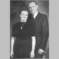 029-1008 Helmut Braun mit Freundin Gudrun im Jahre 1954. Sie wurden spaeter ein Ehepaar.jpg